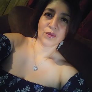 Meet your Posher, Vicky